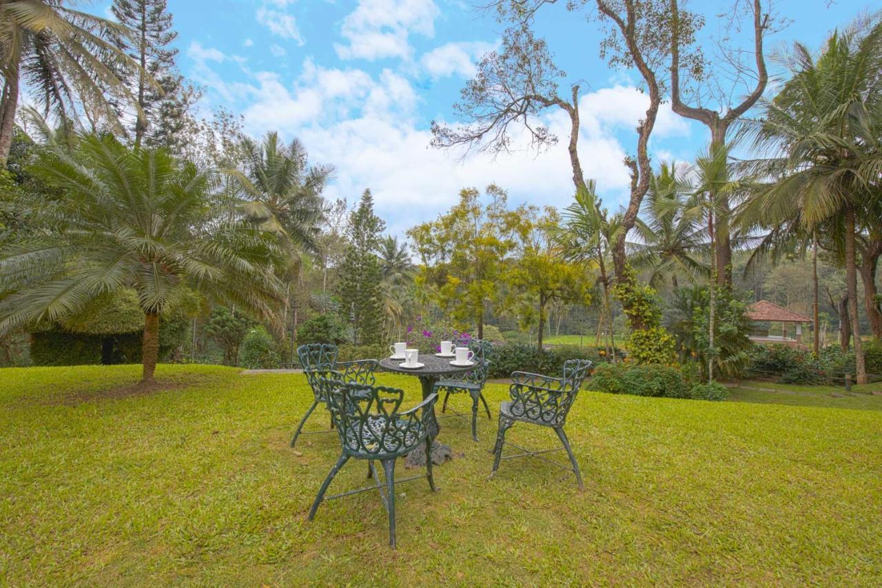 Crystal Homestay By Veo - Part Of Stayvista Madikeri Zewnętrze zdjęcie