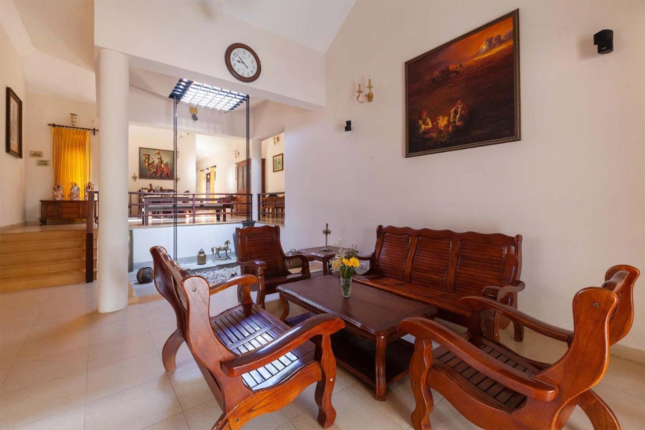 Crystal Homestay By Veo - Part Of Stayvista Madikeri Zewnętrze zdjęcie