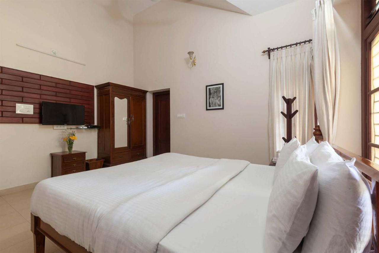 Crystal Homestay By Veo - Part Of Stayvista Madikeri Zewnętrze zdjęcie